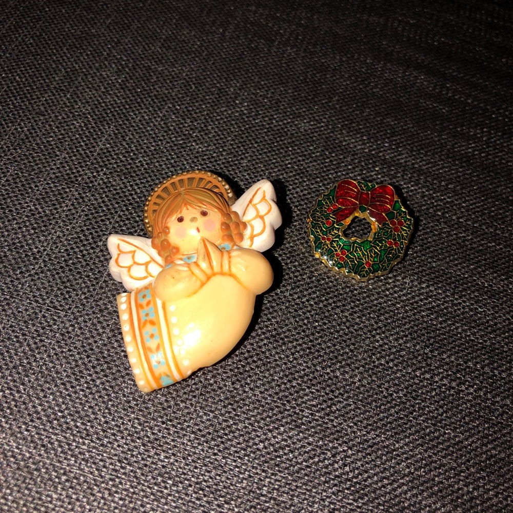 🎄🌲Holiday Pins🎄🎄